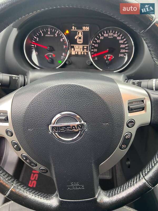 Внедорожник / Кроссовер Nissan Qashqai 2013 в Киеве