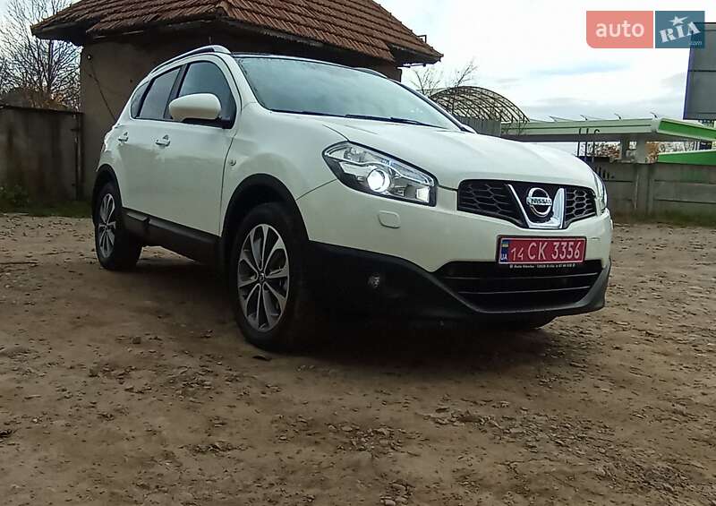 Внедорожник / Кроссовер Nissan Qashqai 2011 в Надворной