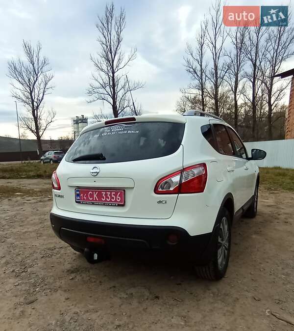 Внедорожник / Кроссовер Nissan Qashqai 2011 в Надворной