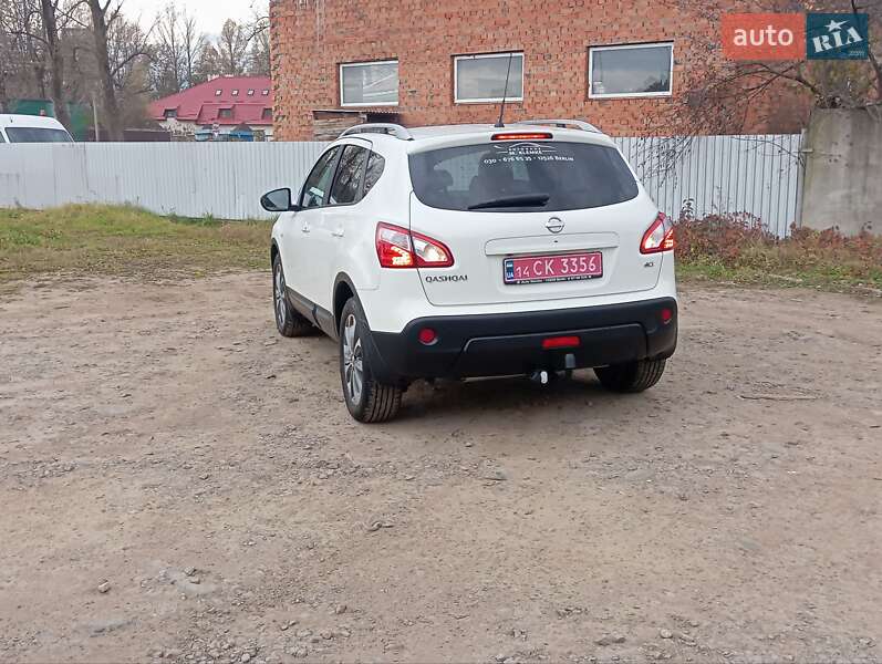 Внедорожник / Кроссовер Nissan Qashqai 2011 в Надворной