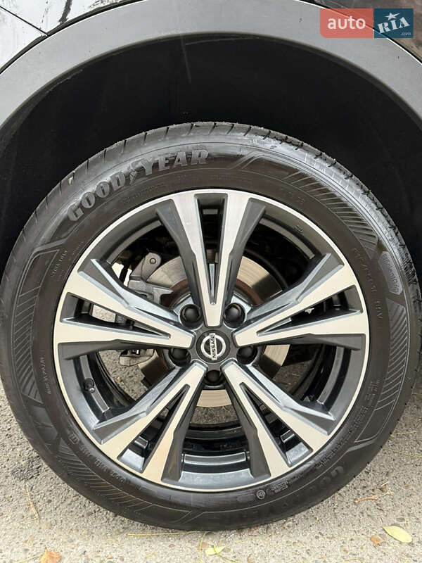 Внедорожник / Кроссовер Nissan Qashqai 2019 в Черновцах