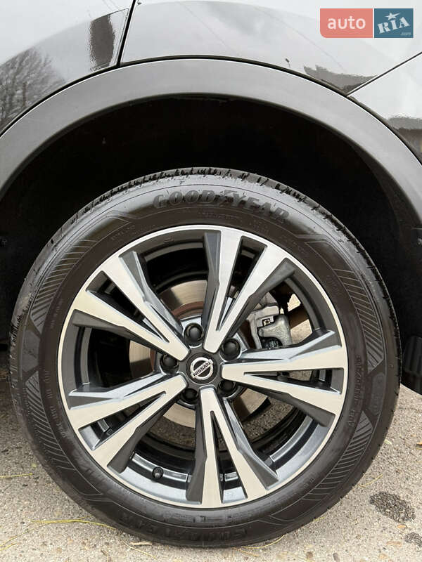 Внедорожник / Кроссовер Nissan Qashqai 2019 в Черновцах