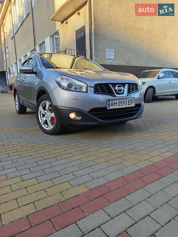 Внедорожник / Кроссовер Nissan Qashqai 2010 в Звягеле фото 7 Внедорожник / Кроссовер Nissan Qashqai 2010 в Звягеле