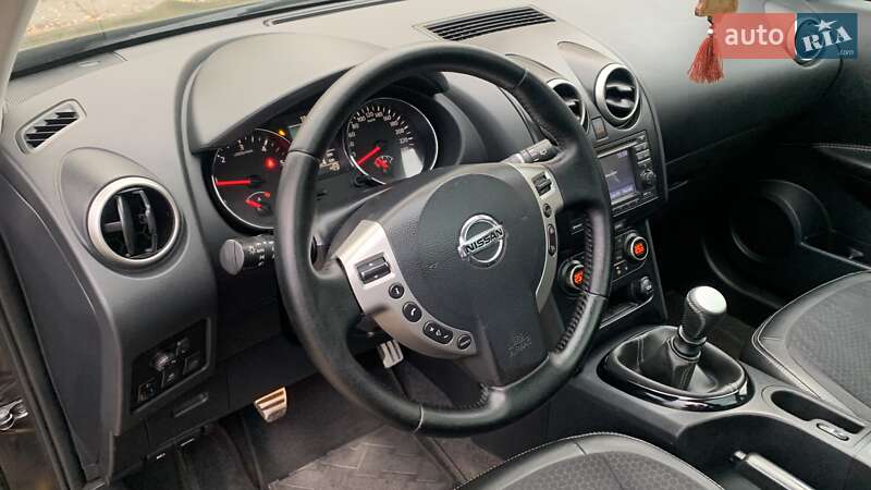 Внедорожник / Кроссовер Nissan Qashqai 2013 в Хороле фото 18 Внедорожник / Кроссовер Nissan Qashqai 2013 в Хороле