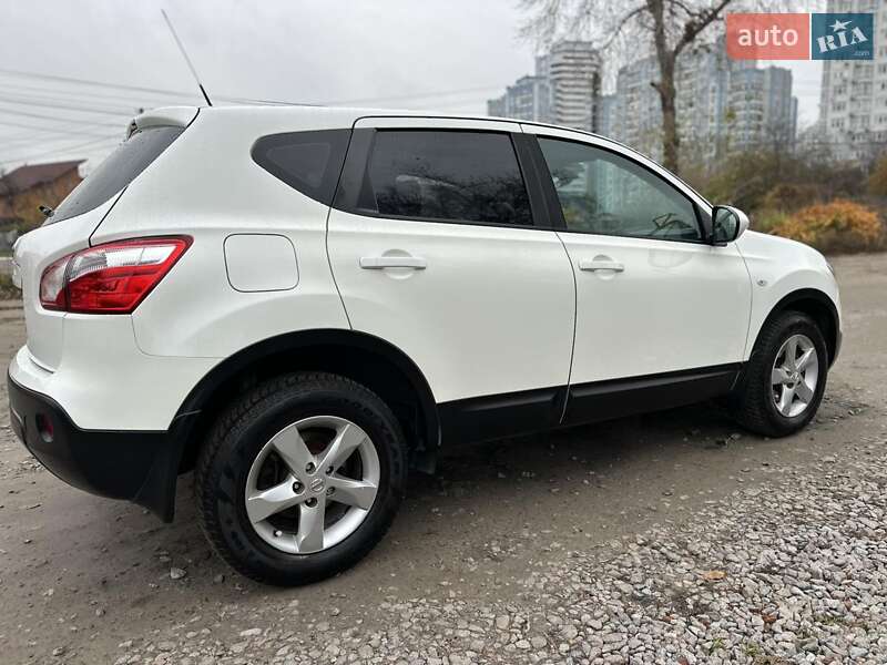 Внедорожник / Кроссовер Nissan Qashqai 2012 в Киеве