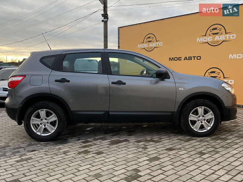 Внедорожник / Кроссовер Nissan Qashqai 2012 в Ровно фото 7 Внедорожник / Кроссовер Nissan Qashqai 2012 в Ровно