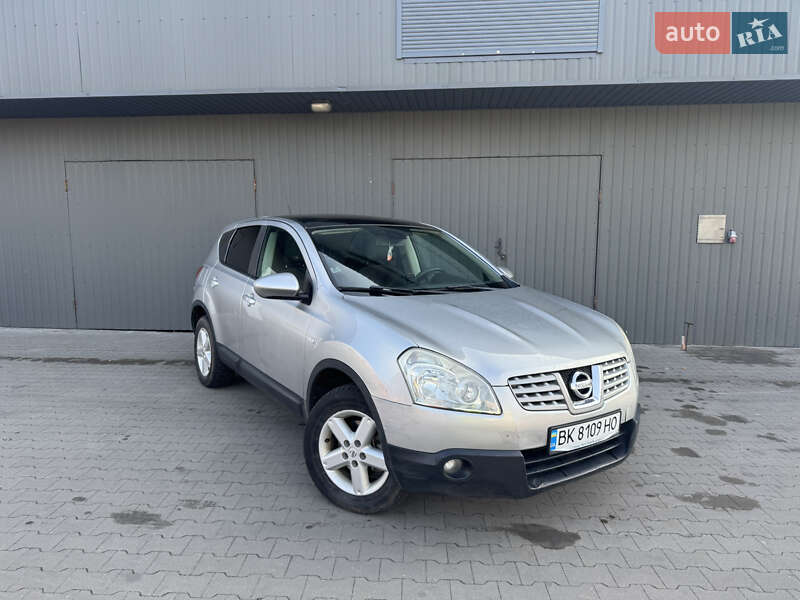Внедорожник / Кроссовер Nissan Qashqai 2009 в Сарнах