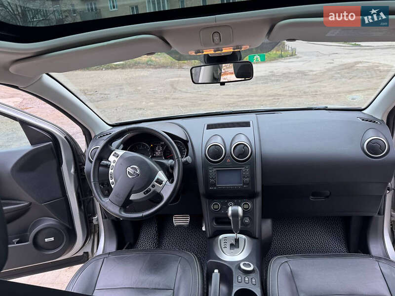 Внедорожник / Кроссовер Nissan Qashqai 2010 в Тернополе