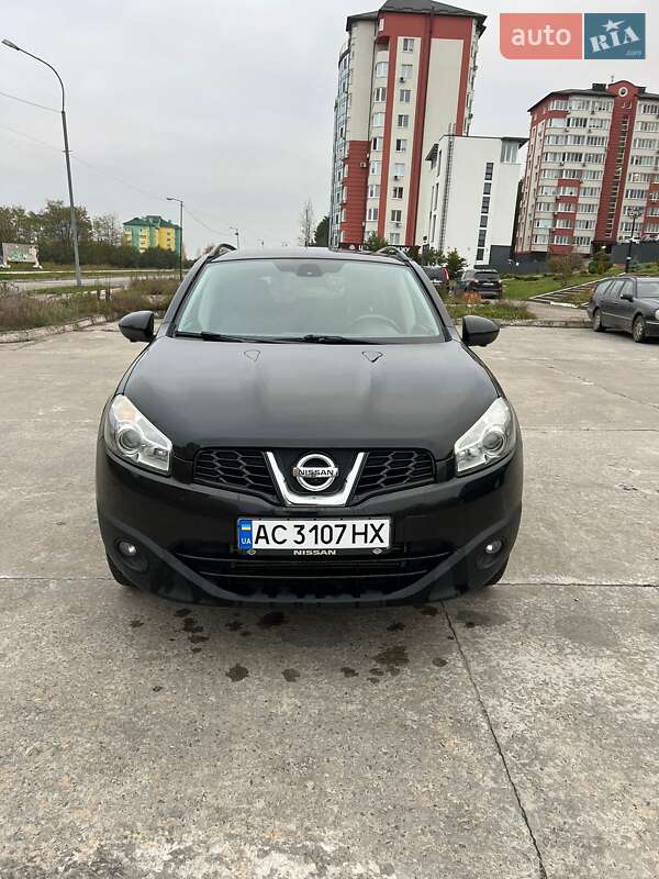 Внедорожник / Кроссовер Nissan Qashqai 2013 в Вараше