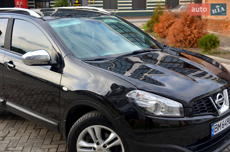 Внедорожник / Кроссовер Nissan Qashqai 2011 в Ромнах
