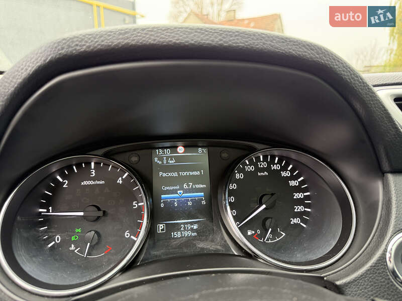 Внедорожник / Кроссовер Nissan Qashqai 2015 в Кременце