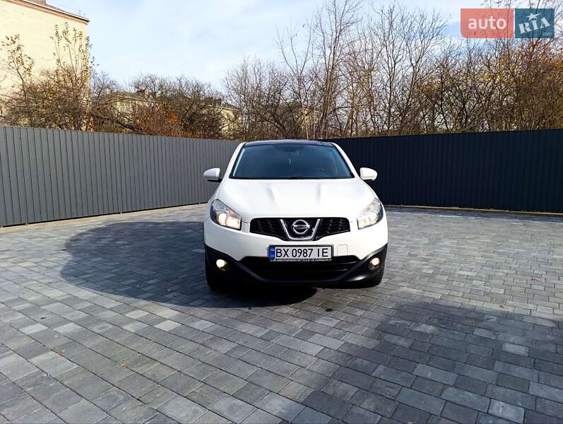 Позашляховик / Кросовер Nissan Qashqai 2010 в Старокостянтинові фото 13 Позашляховик / Кросовер Nissan Qashqai 2010 в Старокостянтинові