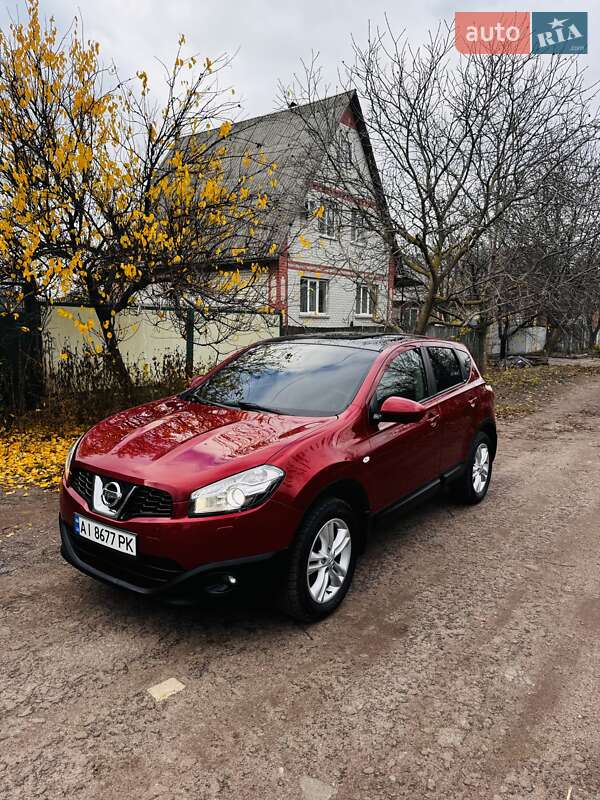 Внедорожник / Кроссовер Nissan Qashqai 2013 в Чернигове