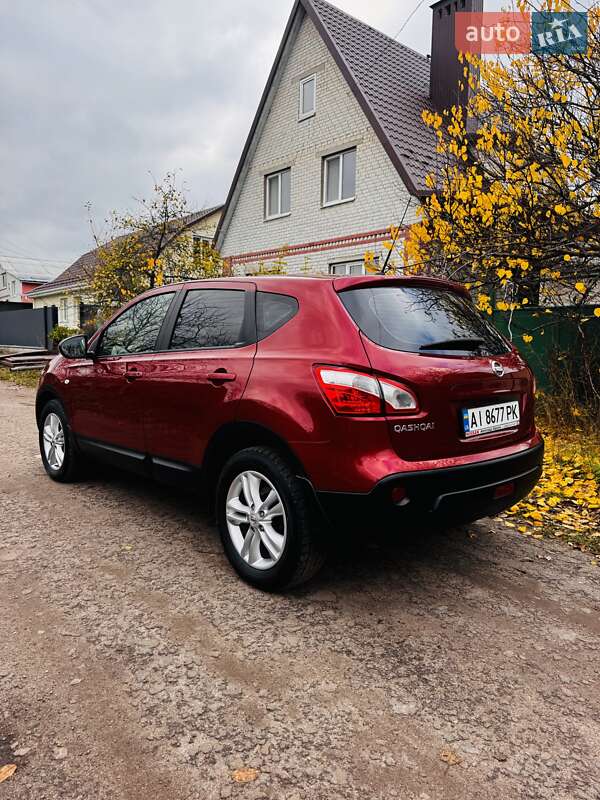 Внедорожник / Кроссовер Nissan Qashqai 2013 в Чернигове
