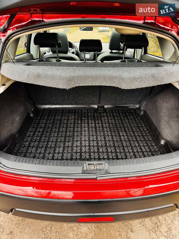 Внедорожник / Кроссовер Nissan Qashqai 2013 в Чернигове