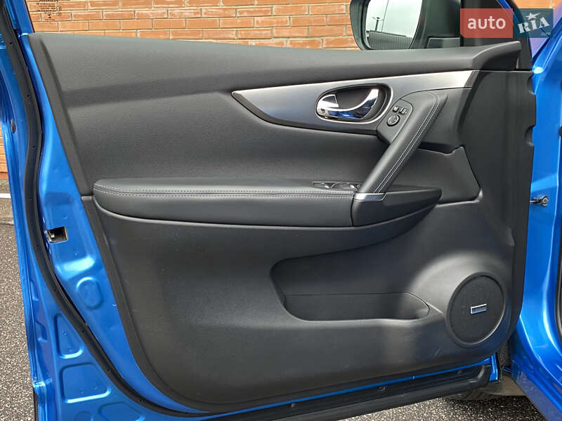 Позашляховик / Кросовер Nissan Qashqai 2018 в Києві