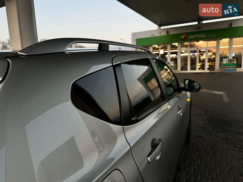 Внедорожник / Кроссовер Nissan Qashqai 2012 в Стрые