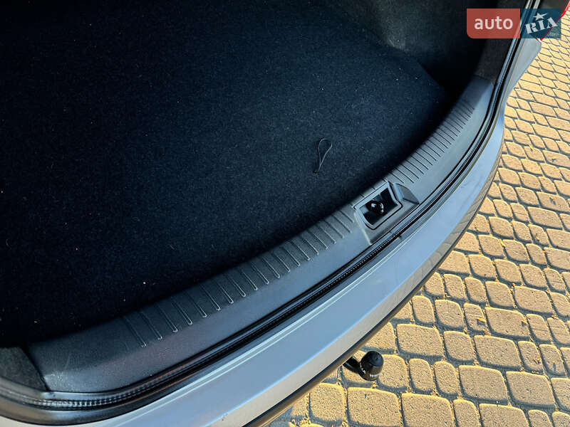 Внедорожник / Кроссовер Nissan Qashqai 2012 в Стрые