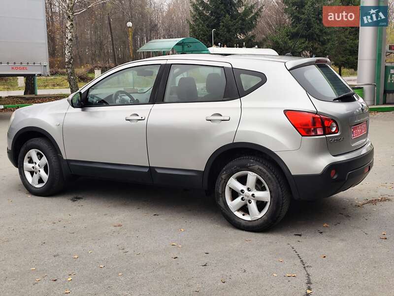 Позашляховик / Кросовер Nissan Qashqai 2008 в Звягелі
