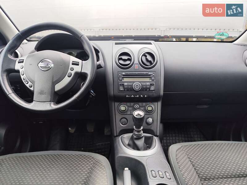 Позашляховик / Кросовер Nissan Qashqai 2008 в Звягелі