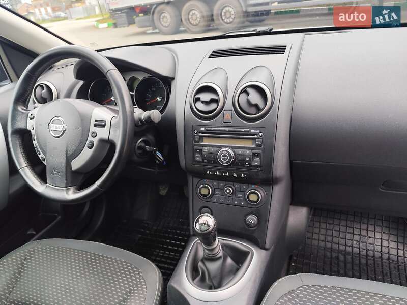Позашляховик / Кросовер Nissan Qashqai 2008 в Звягелі