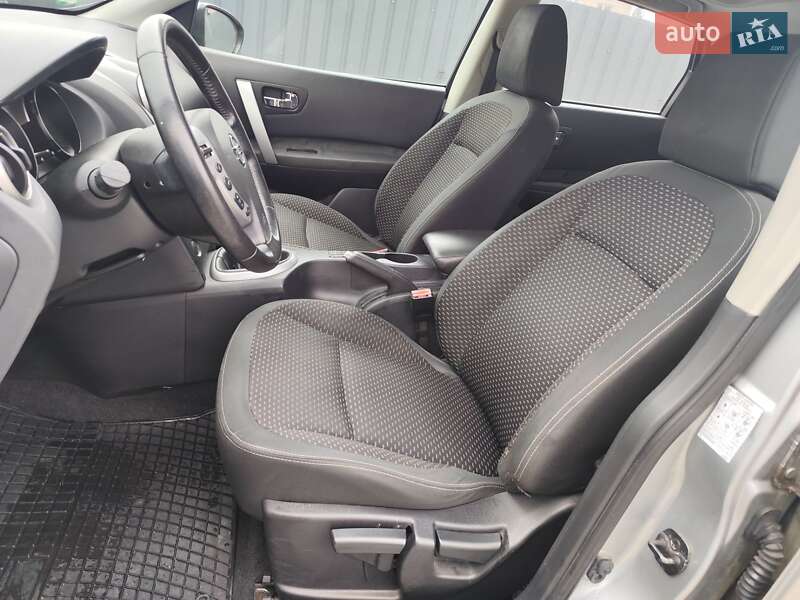 Позашляховик / Кросовер Nissan Qashqai 2008 в Звягелі