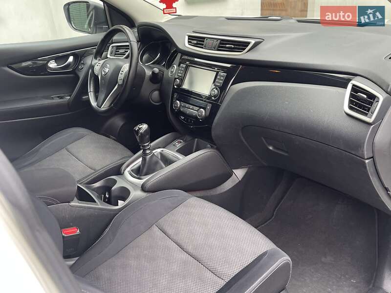 Внедорожник / Кроссовер Nissan Qashqai 2014 в Ковеле