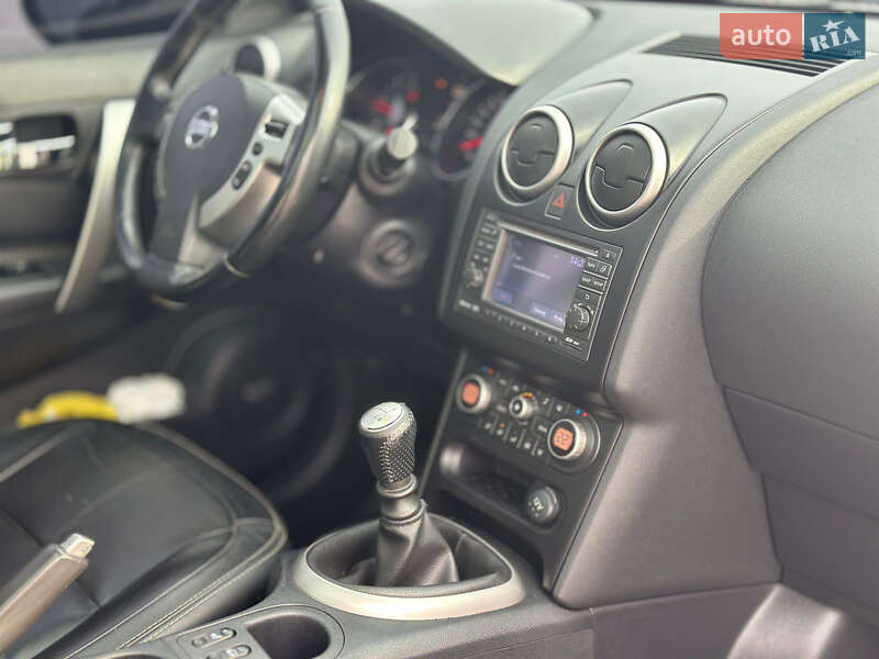 Внедорожник / Кроссовер Nissan Qashqai 2012 в Мукачево фото 27 Внедорожник / Кроссовер Nissan Qashqai 2012 в Мукачево