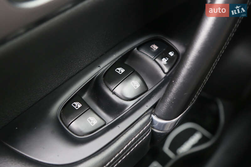 Внедорожник / Кроссовер Nissan Qashqai 2019 в Киеве