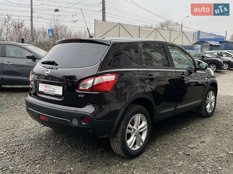 Внедорожник / Кроссовер Nissan Qashqai 2013 в Сумах