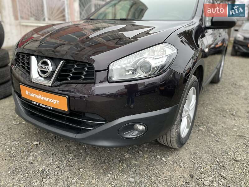 Внедорожник / Кроссовер Nissan Qashqai 2013 в Сумах