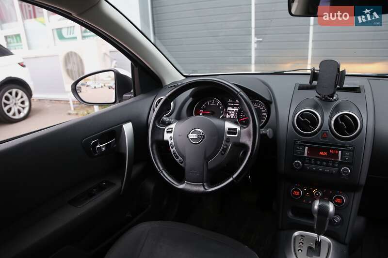 Внедорожник / Кроссовер Nissan Qashqai 2012 в Киеве