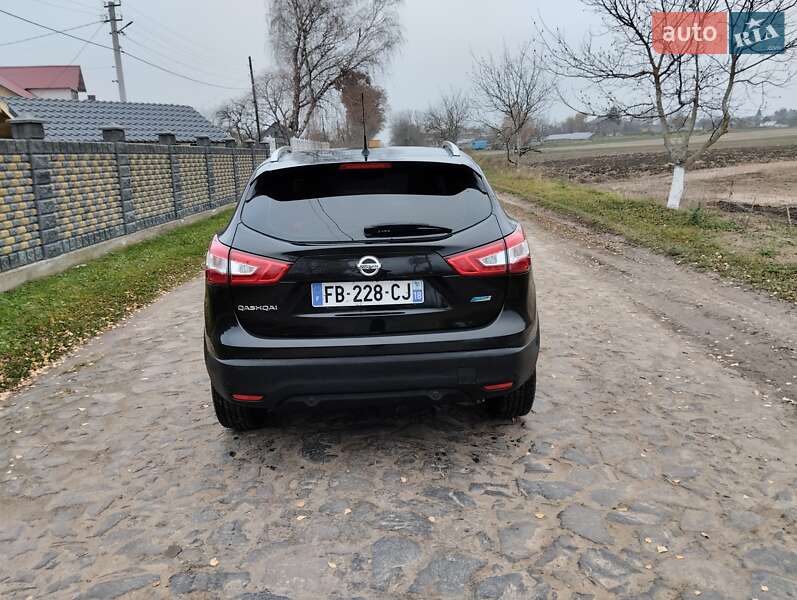 Внедорожник / Кроссовер Nissan Qashqai 2015 в Дубно фото 4 Внедорожник / Кроссовер Nissan Qashqai 2015 в Дубно