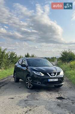 Позашляховик / Кросовер Nissan Qashqai 2016 в Самборі