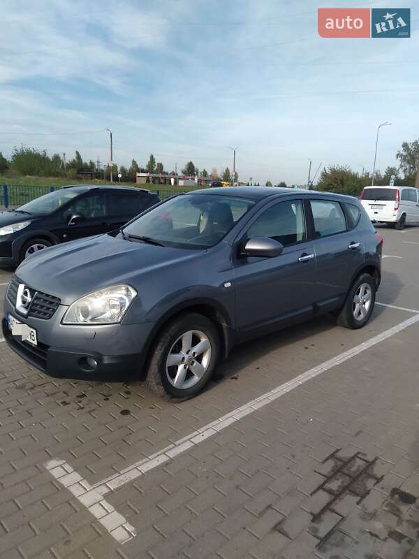 Внедорожник / Кроссовер Nissan Qashqai 2007 в Нововолынске