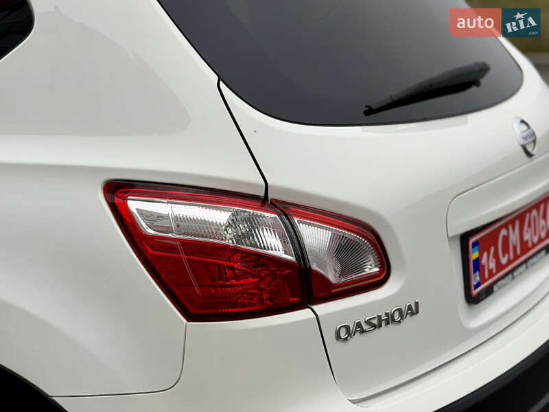 Позашляховик / Кросовер Nissan Qashqai 2010 в Вінниці