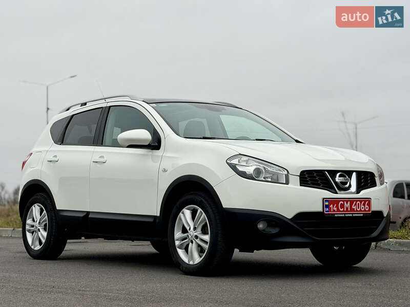 Позашляховик / Кросовер Nissan Qashqai 2010 в Вінниці