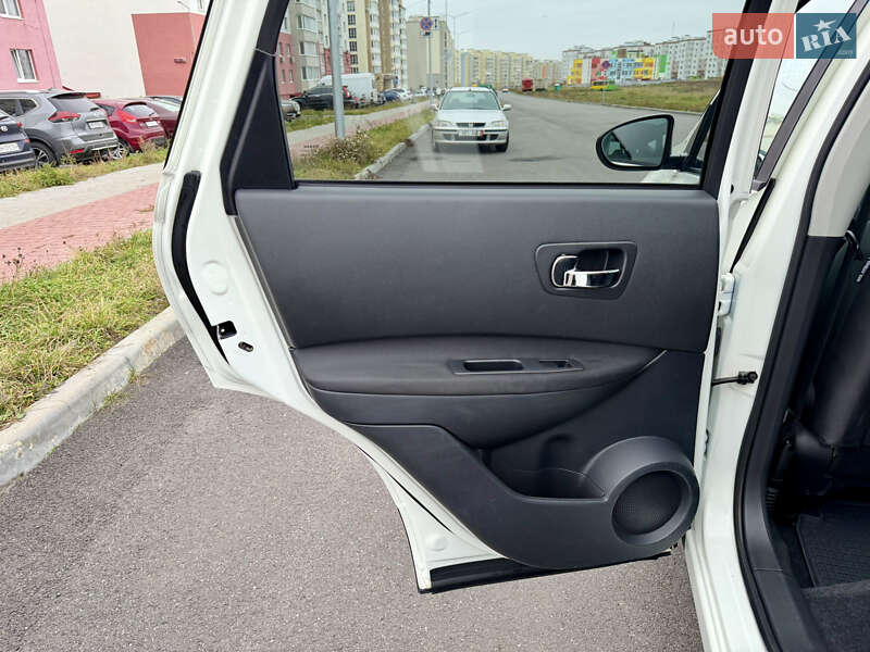 Позашляховик / Кросовер Nissan Qashqai 2010 в Вінниці