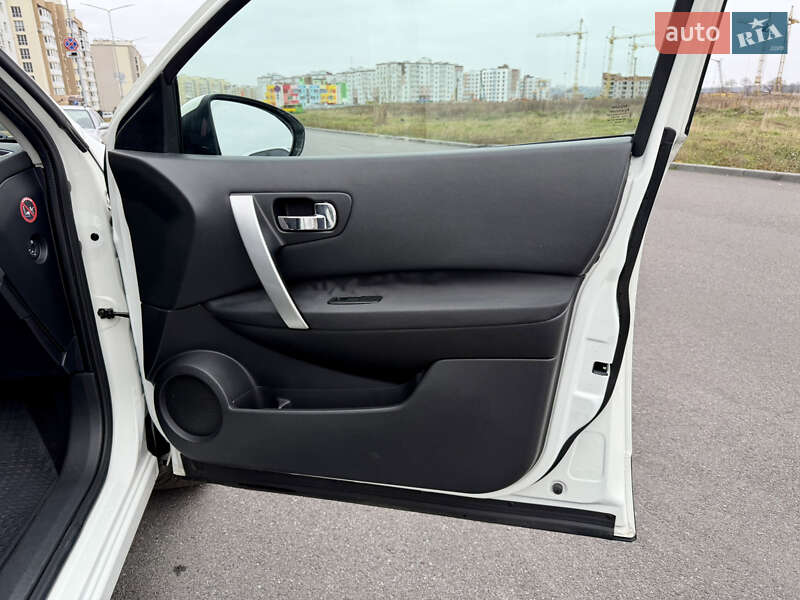 Позашляховик / Кросовер Nissan Qashqai 2010 в Вінниці