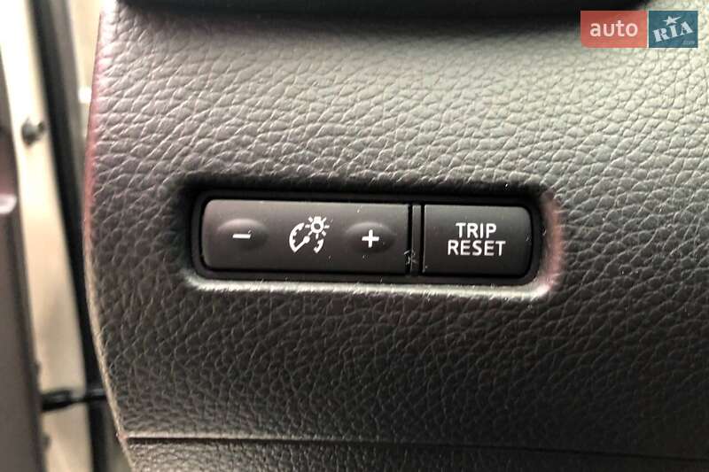 Внедорожник / Кроссовер Nissan Qashqai 2015 в Киеве фото 22 Внедорожник / Кроссовер Nissan Qashqai 2015 в Киеве