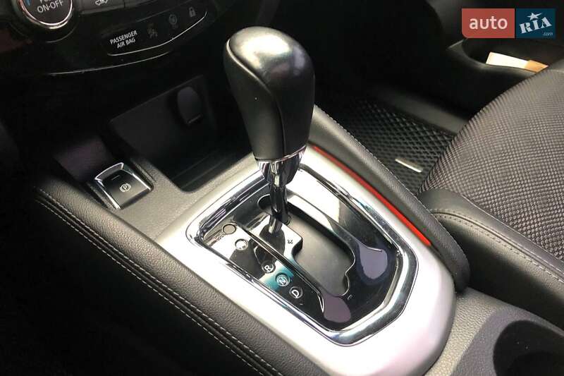 Внедорожник / Кроссовер Nissan Qashqai 2015 в Киеве фото 28 Внедорожник / Кроссовер Nissan Qashqai 2015 в Киеве