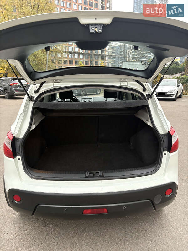 Внедорожник / Кроссовер Nissan Qashqai 2011 в Киеве фото 9 Внедорожник / Кроссовер Nissan Qashqai 2011 в Киеве
