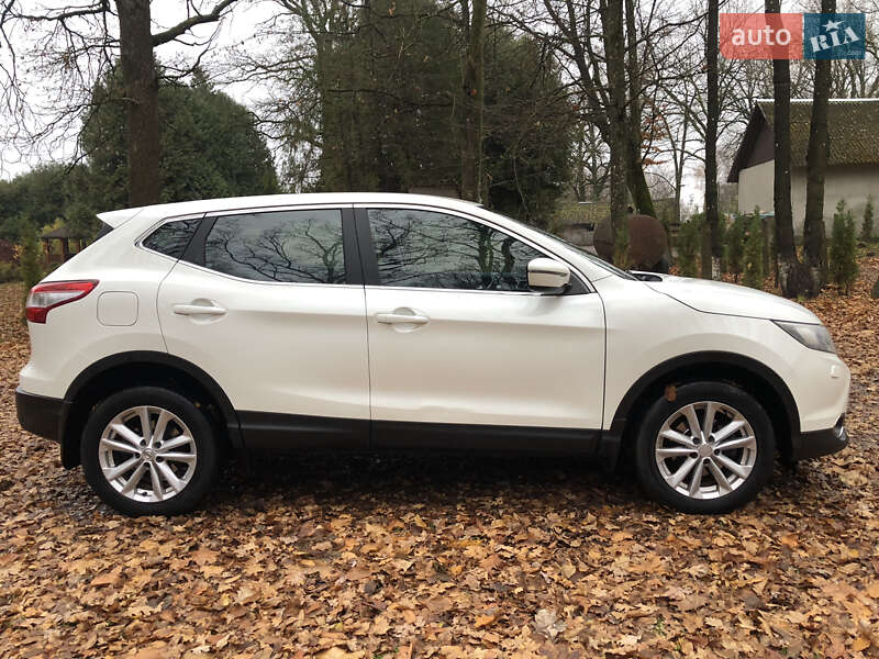 Внедорожник / Кроссовер Nissan Qashqai 2015 в Тернополе фото 11 Внедорожник / Кроссовер Nissan Qashqai 2015 в Тернополе