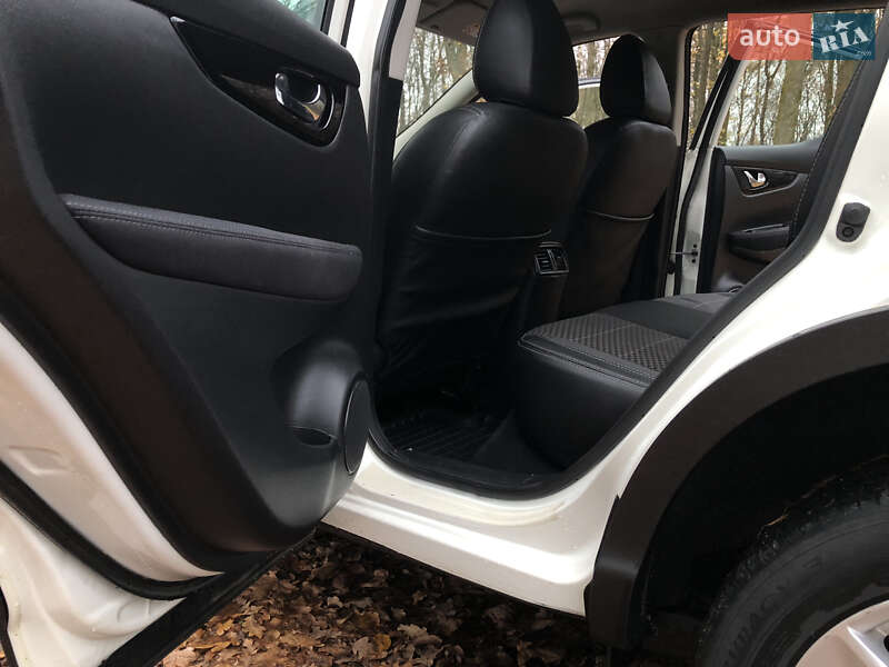 Внедорожник / Кроссовер Nissan Qashqai 2015 в Тернополе фото 49 Внедорожник / Кроссовер Nissan Qashqai 2015 в Тернополе