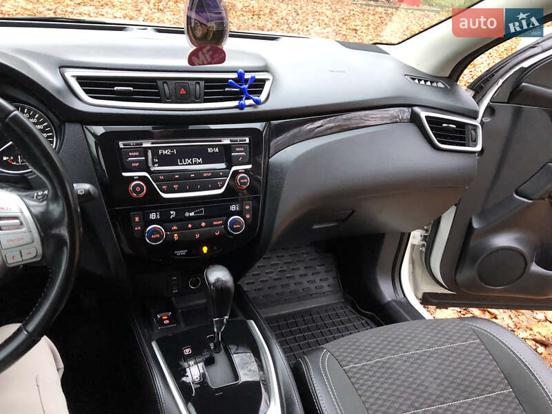 Внедорожник / Кроссовер Nissan Qashqai 2015 в Тернополе фото 62 Внедорожник / Кроссовер Nissan Qashqai 2015 в Тернополе