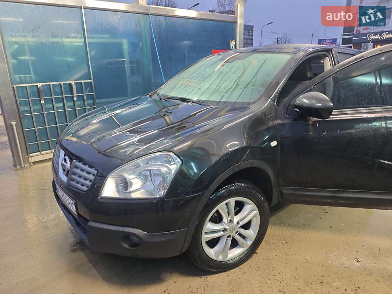Внедорожник / Кроссовер Nissan Qashqai 2009 в Ровно