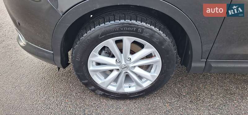 Внедорожник / Кроссовер Nissan Qashqai 2015 в Новоархангельске