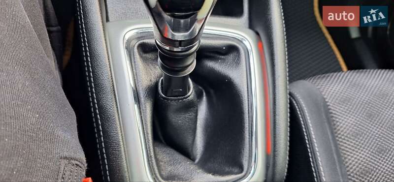 Внедорожник / Кроссовер Nissan Qashqai 2015 в Новоархангельске