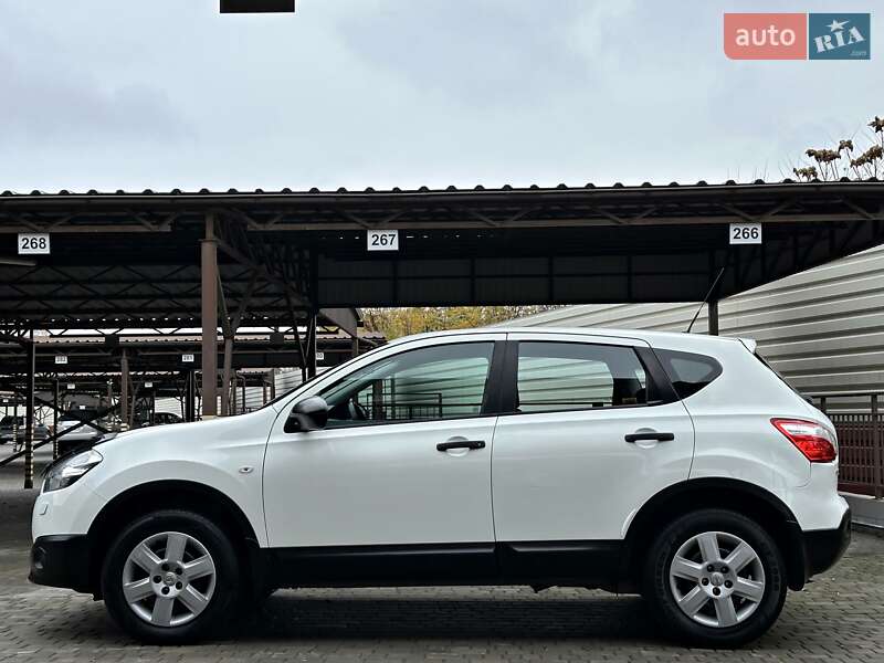 Позашляховик / Кросовер Nissan Qashqai 2010 в Одесі