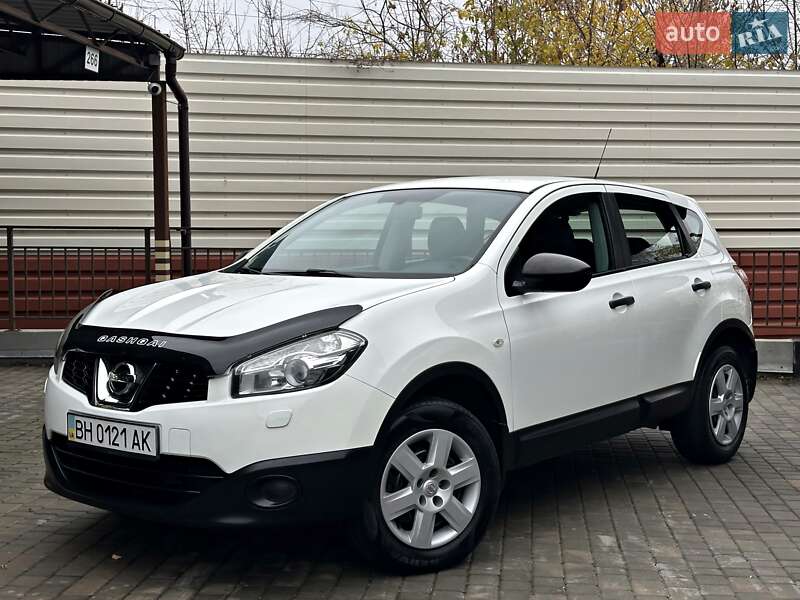 Позашляховик / Кросовер Nissan Qashqai 2010 в Одесі